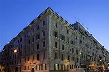 Jfk House Hotel 2*